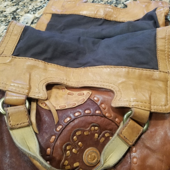 Lucky Brand Tote - Picture 4 of 5